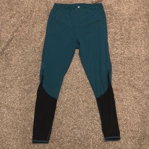 Yogalicious teal and black mesh bottom leggings